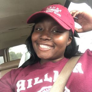 Meet your Posher, Zoe